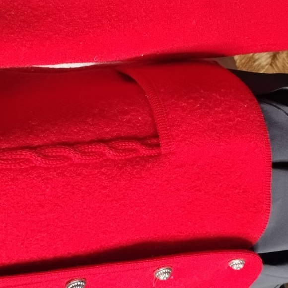 - Kitz Pichler Red Wool Blazer Cable Knit Detail with Brass Buttons - Picture 5 of 10